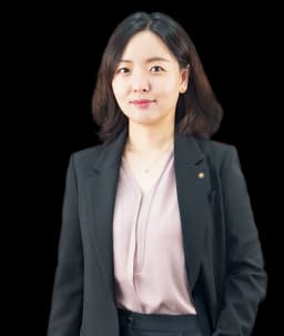 김유나